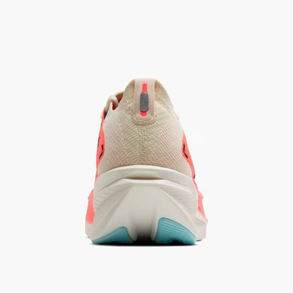 M Brooks Hyperion Max 3, Fiery Coral/Black/Atomizer