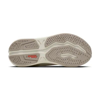 Womens Brooks Revel Max, Coconut/Chateau/Peach